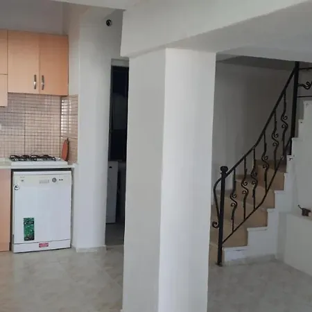 Yelken Menekse 25 Appartement Seferihisar